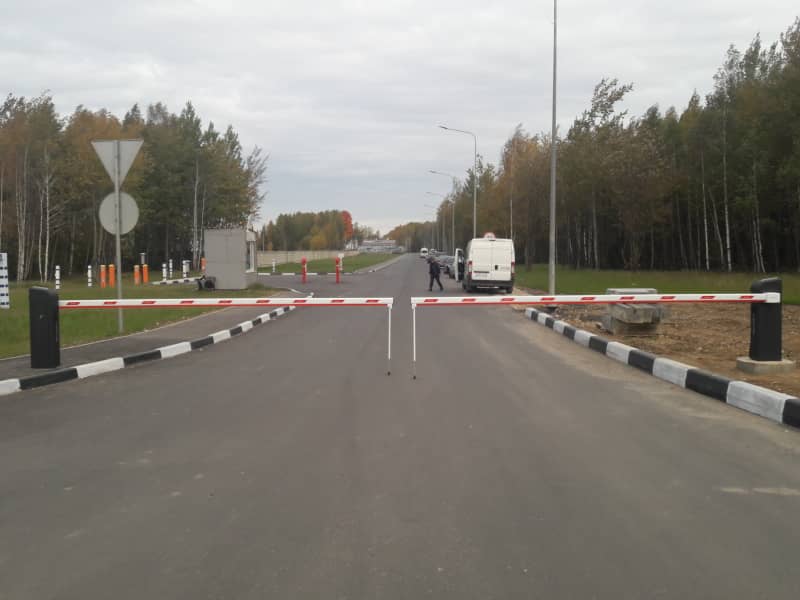 Шлагбаум DoorHan в Калининграде с установкой