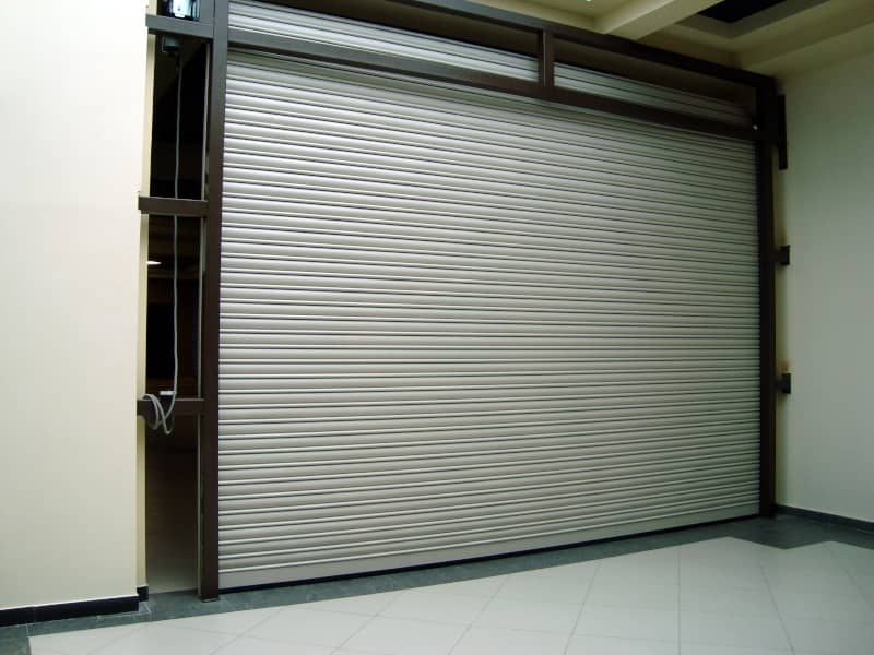 Роллетные ворота DoorHan в Калининграде с установкой